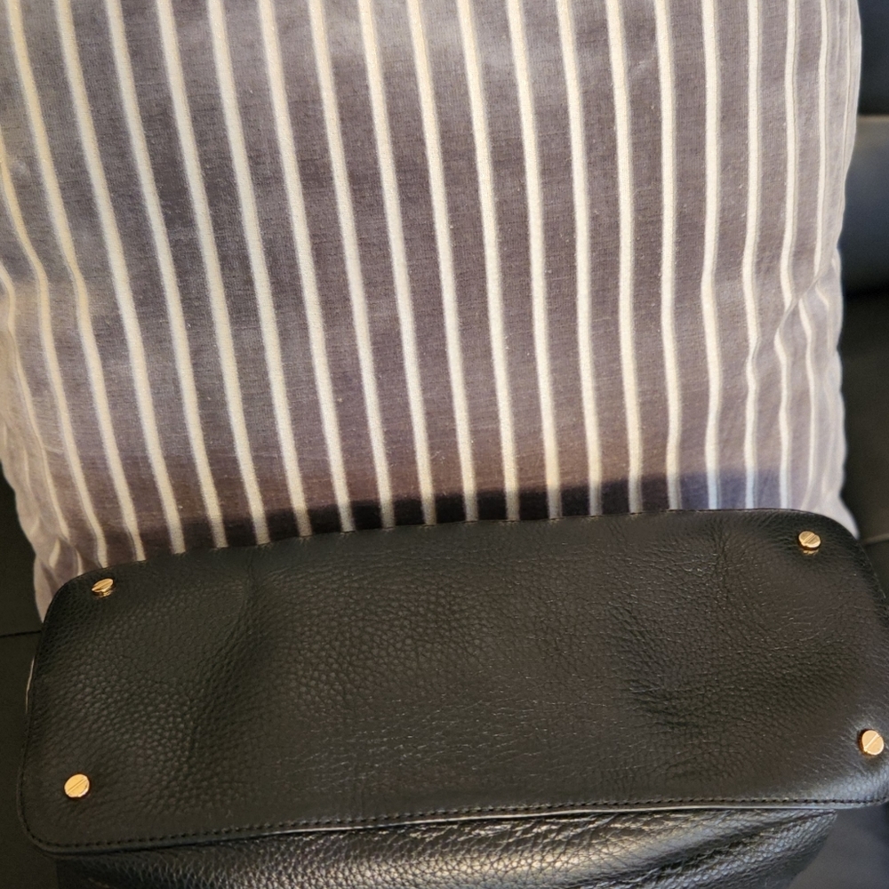 Tory Burch Black Leather Bag - Picture 3 of 7